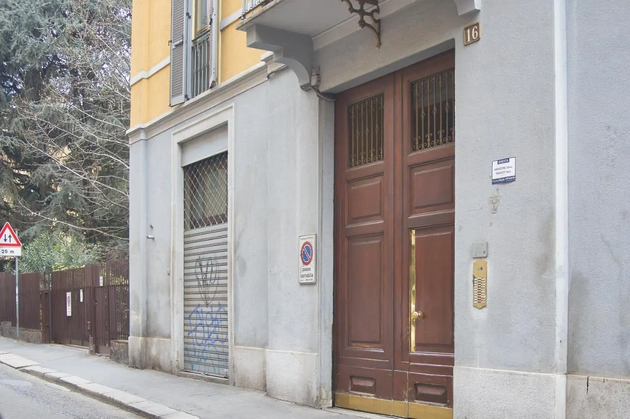 Joivy Cosy Studio In Porta Venezia Apartment Milan Italy